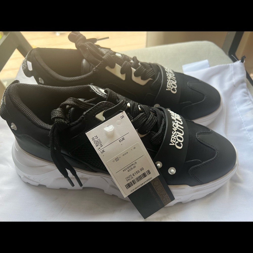 Brand new men’s size euro 43, US size 10 VERSACE JEANS COUTURE Gold Label